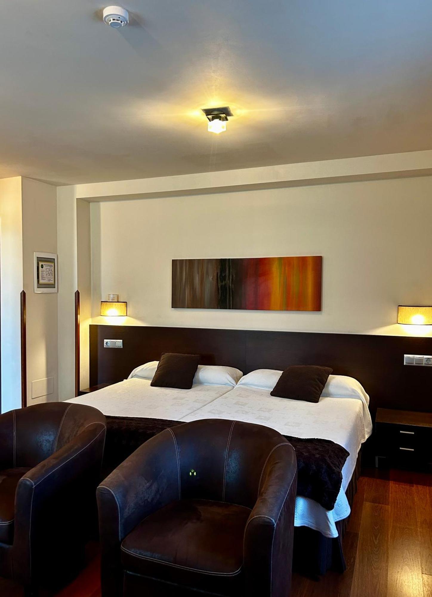 Apartamentos Rurales L'Arquera Llanes Ngoại thất bức ảnh