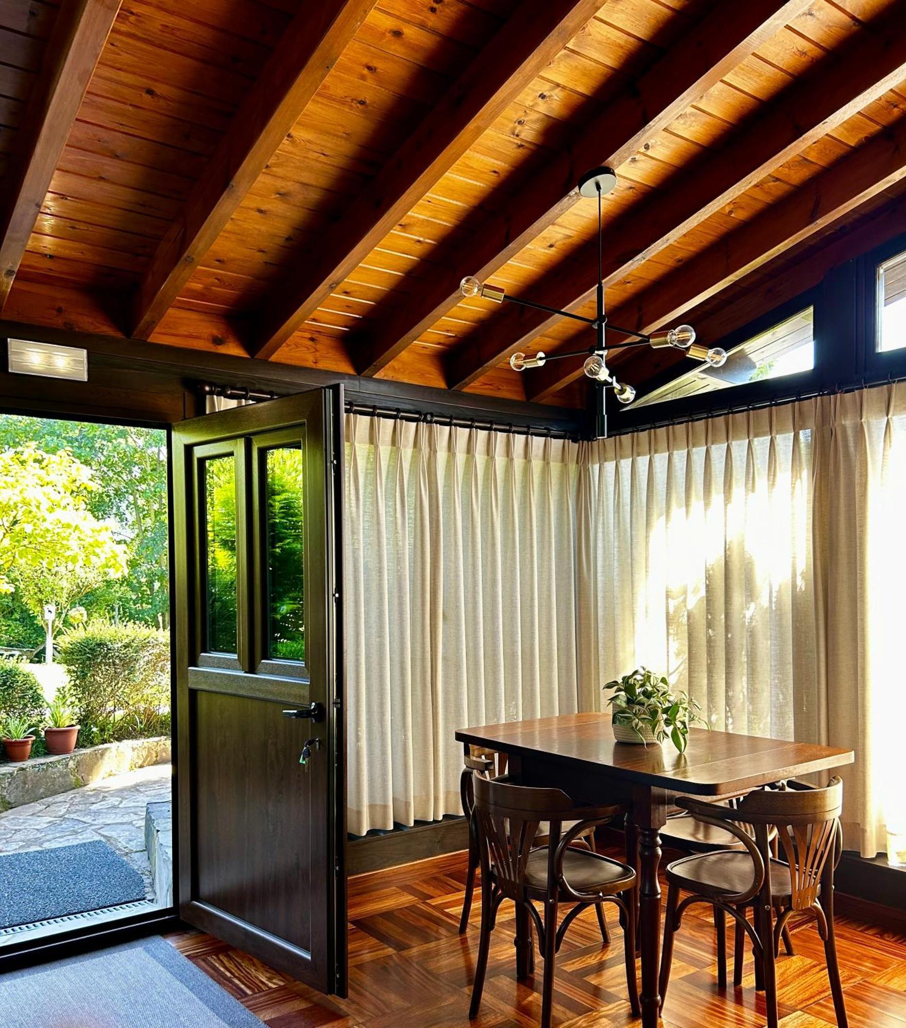 Apartamentos Rurales L'Arquera Llanes Ngoại thất bức ảnh