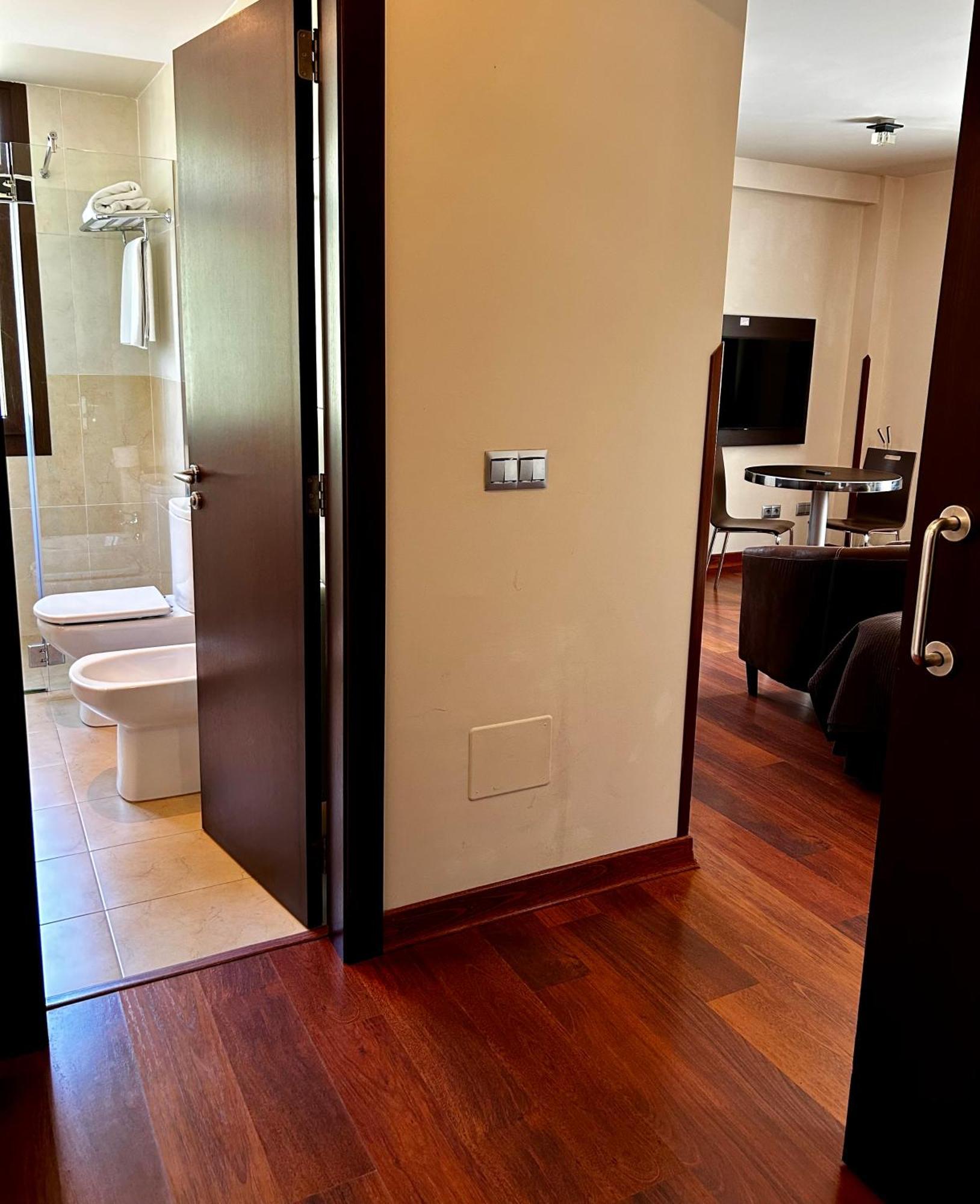 Apartamentos Rurales L'Arquera Llanes Ngoại thất bức ảnh